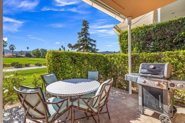 47115 El Menara Circle, Palm Desert, CA 92260