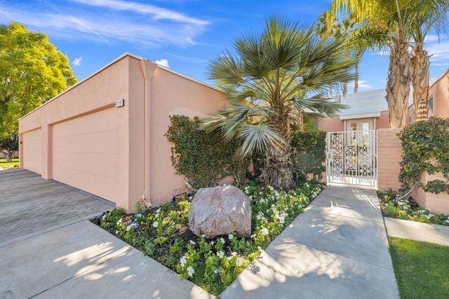 47115 El Menara Circle, Palm Desert, CA 92260