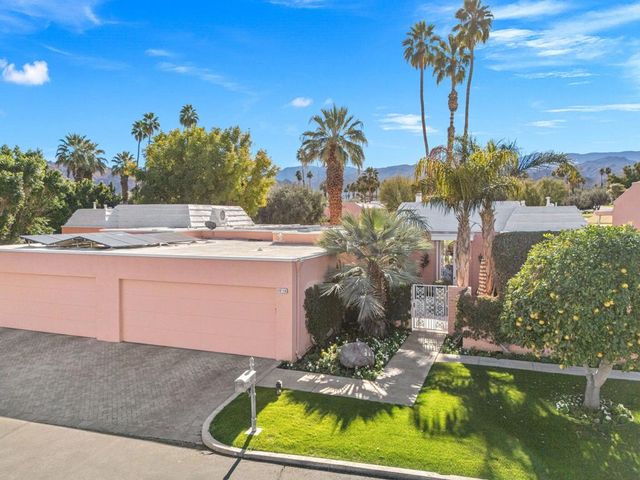 47115 El Menara Circle, Palm Desert, CA 92260