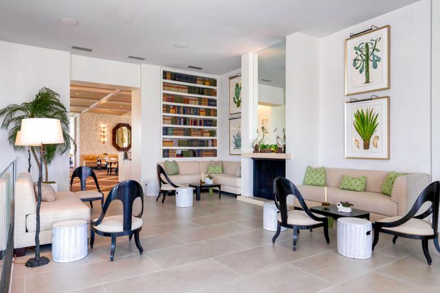 47115 El Menara Circle, Palm Desert, CA 92260