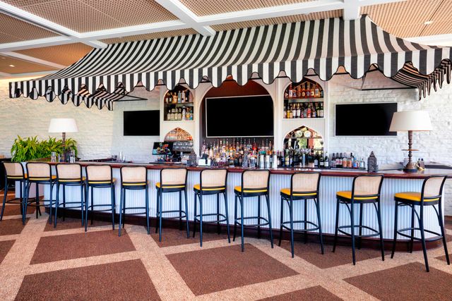 47115 El Menara Circle, Palm Desert, CA 92260