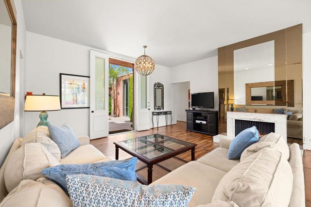 47115 El Menara Circle, Palm Desert, CA 92260