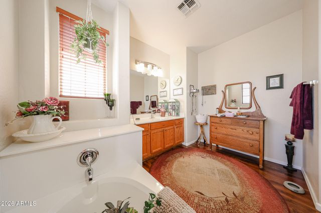 2342 W JAKE Haven, Phoenix, AZ 85085