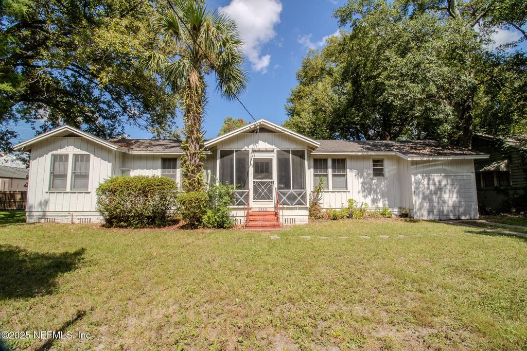 4833 ROYAL Avenue, Jacksonville, FL 32205