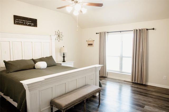 6438 Grapevine Bend, Manvel, TX 77578