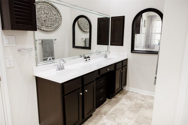 6438 Grapevine Bend, Manvel, TX 77578