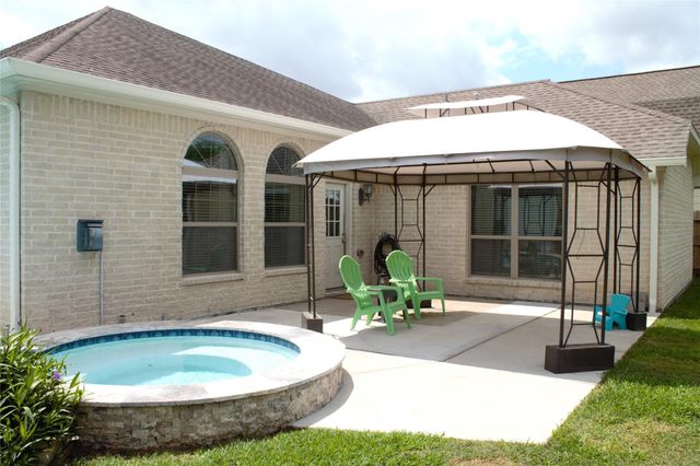 6438 Grapevine Bend, Manvel, TX 77578