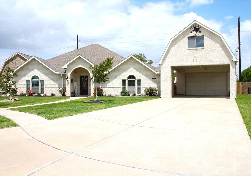 6438 Grapevine Bend, Manvel, TX 77578