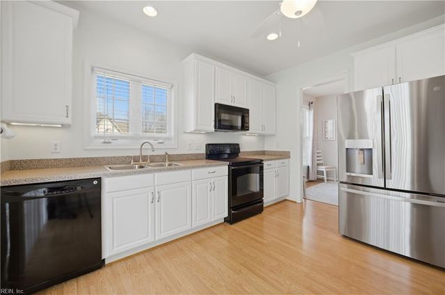 1427 Hawick TER, Chesapeake, VA 23322