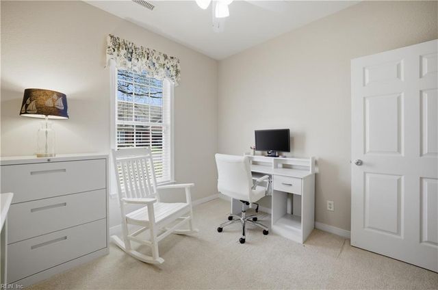 1427 Hawick TER, Chesapeake, VA 23322