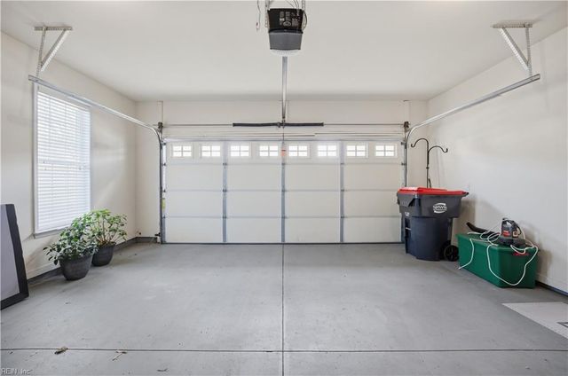 1427 Hawick TER, Chesapeake, VA 23322