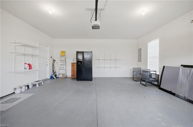 1427 Hawick TER, Chesapeake, VA 23322