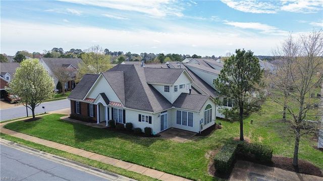 1427 Hawick TER, Chesapeake, VA 23322