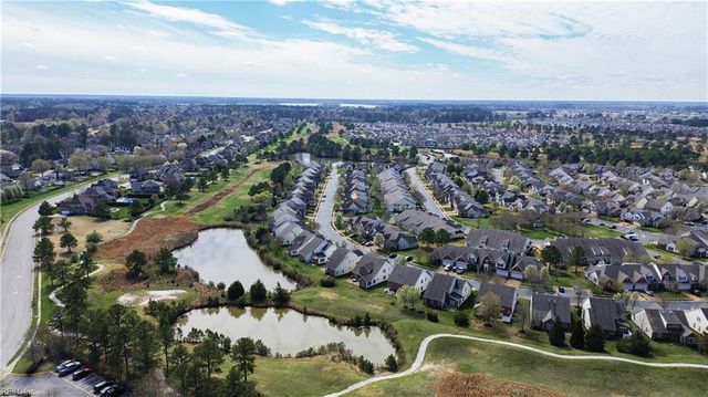 1427 Hawick TER, Chesapeake, VA 23322