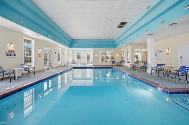 1427 Hawick TER, Chesapeake, VA 23322