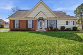 1427 Hawick TER, Chesapeake, VA 23322