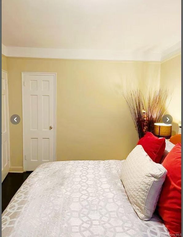 143-07 Stanford Ave 5F, Flushing, NY 11355 — photo 2