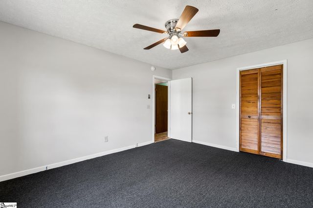 634 Wesleyan Drive, Central, SC 29630