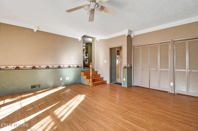 233 Morgan Rd, Crossville, TN 38555