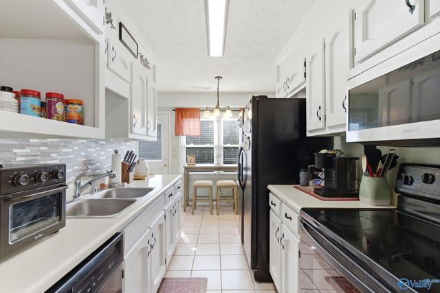 102 Oxford Drive, Meridianville, AL 35759