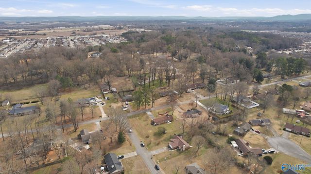 102 Oxford Drive, Meridianville, AL 35759