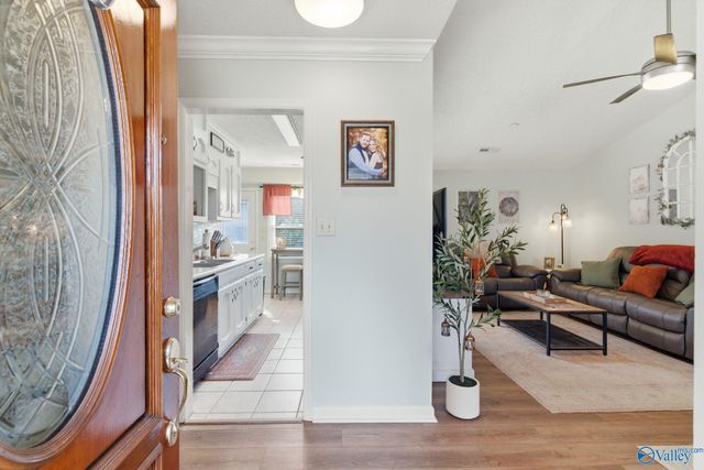 102 Oxford Drive, Meridianville, AL 35759