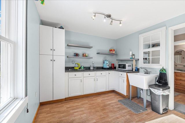 142 COUNTY ROAD 402-A, Fayette, MO 65248