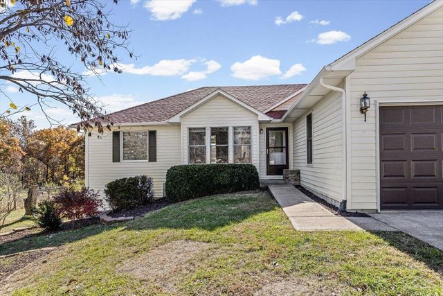 142 COUNTY ROAD 402-A, Fayette, MO 65248