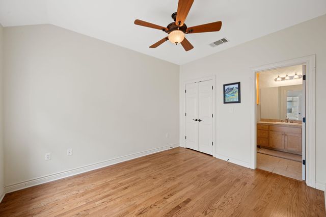 601 Upson ST D, Austin, TX 78703