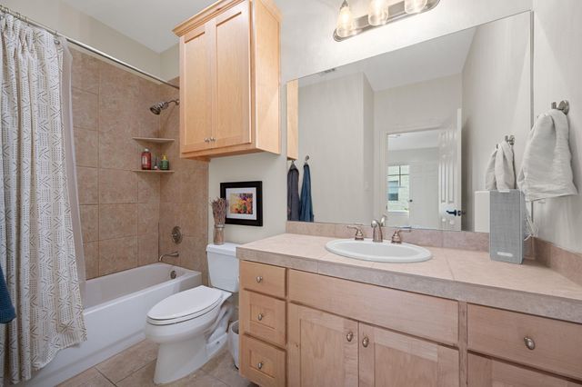 601 Upson ST D, Austin, TX 78703