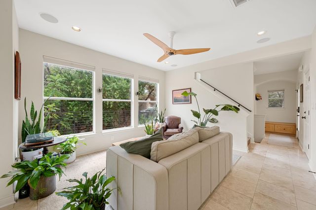 601 Upson ST D, Austin, TX 78703