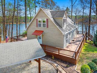 997 Rue Fleur de Lis, Lavonia, GA 30553