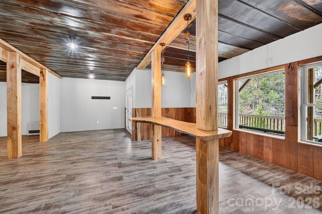 48 Back River Trail, Marshall, NC 28753