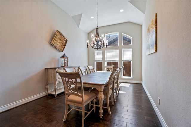 825 Galloway Mist Lane, Friendswood, TX 77546