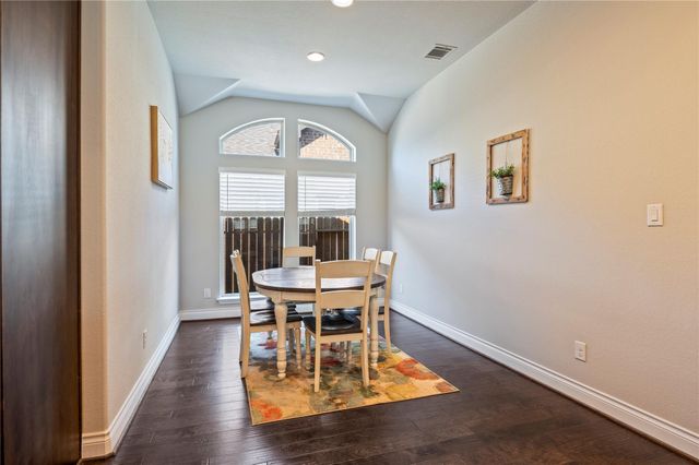 825 Galloway Mist Lane, Friendswood, TX 77546