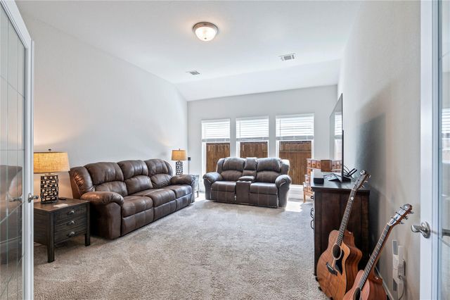 825 Galloway Mist Lane, Friendswood, TX 77546
