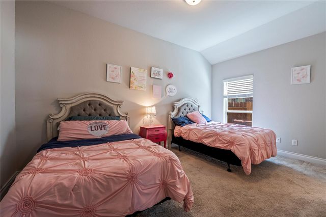 825 Galloway Mist Lane, Friendswood, TX 77546