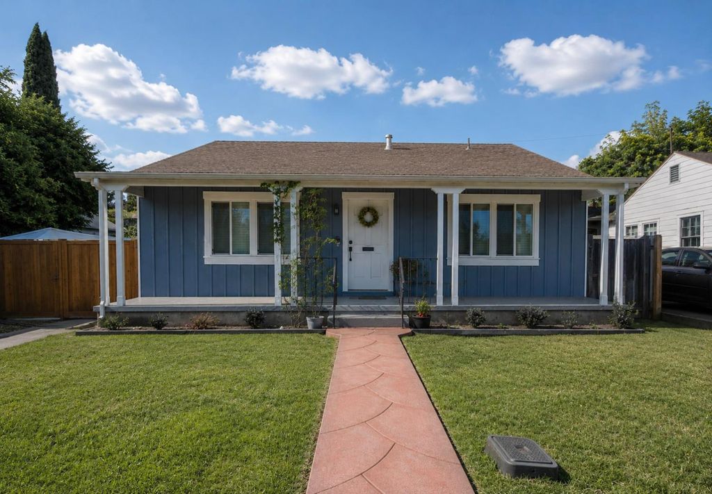 1956 Elmwood Ave, Stockton, CA 95204