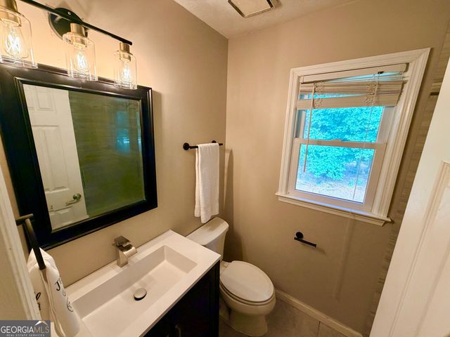 4360 Ivy Lynn Place, Snellville, GA 30039