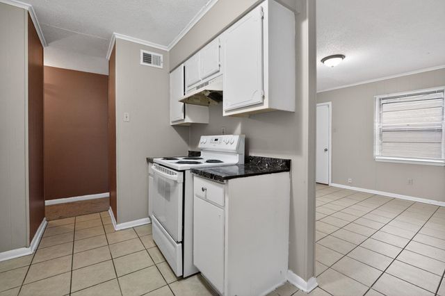 4566 WEAVER RD, Memphis, TN 38109