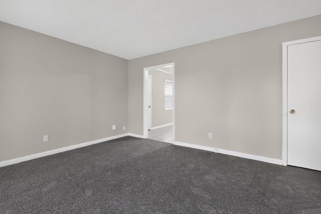 4566 WEAVER RD, Memphis, TN 38109