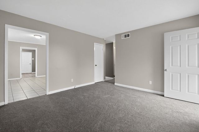 4566 WEAVER RD, Memphis, TN 38109