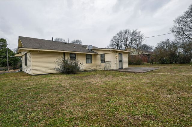 4566 WEAVER RD, Memphis, TN 38109