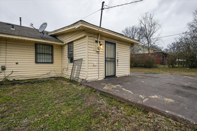 4566 WEAVER RD, Memphis, TN 38109