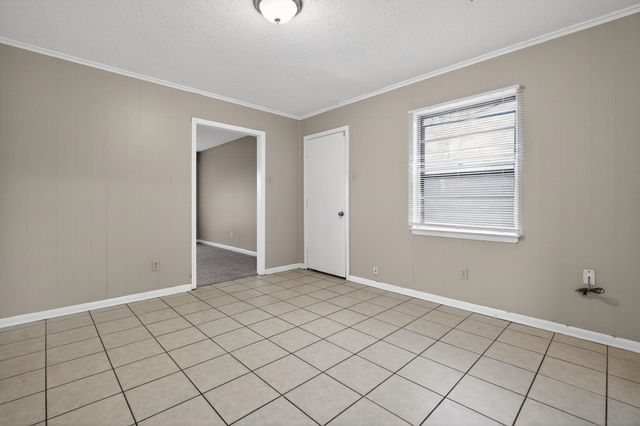 4566 WEAVER RD, Memphis, TN 38109