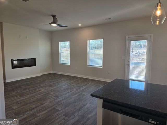 1692 Fuma Leaf Way 301, Mcdonough, GA 30253