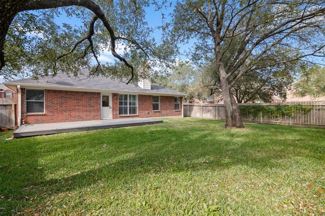 20922 Sandy Briar Court, Spring, TX 77379