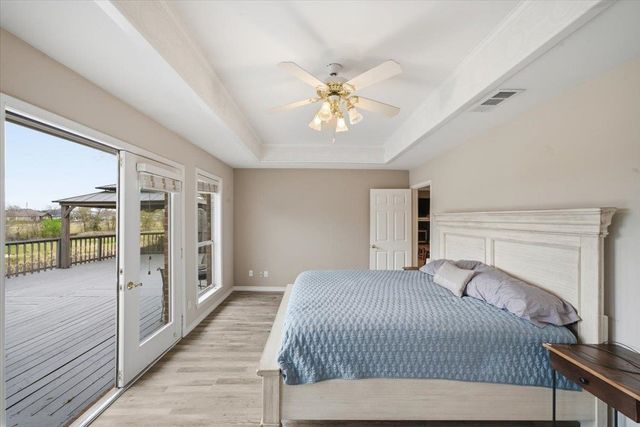 2 Oak Creek Ridge Drive, Longview, TX 75605