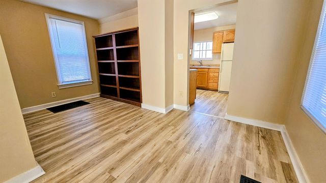 407 Locust, Waterloo, IA 50701