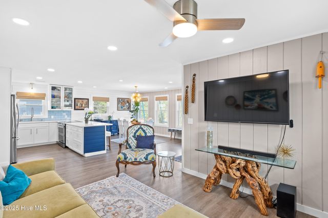 15 Coral Drive, Wrightsville Beach, NC 28480